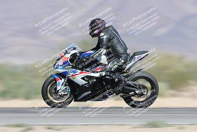 media/Oct-26-2025-Race Pace (Sun) [[c1447ca738]]/Verified/8-Turn 3 Exit Pans (1145am)/